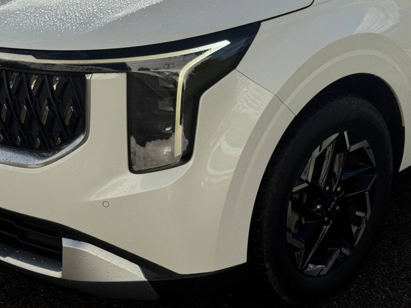 2024 Kia Carnival с пробегом 22 801 км
