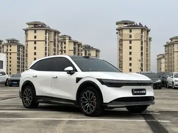 2025 Zeekr 7X с пробегом 55 600 км