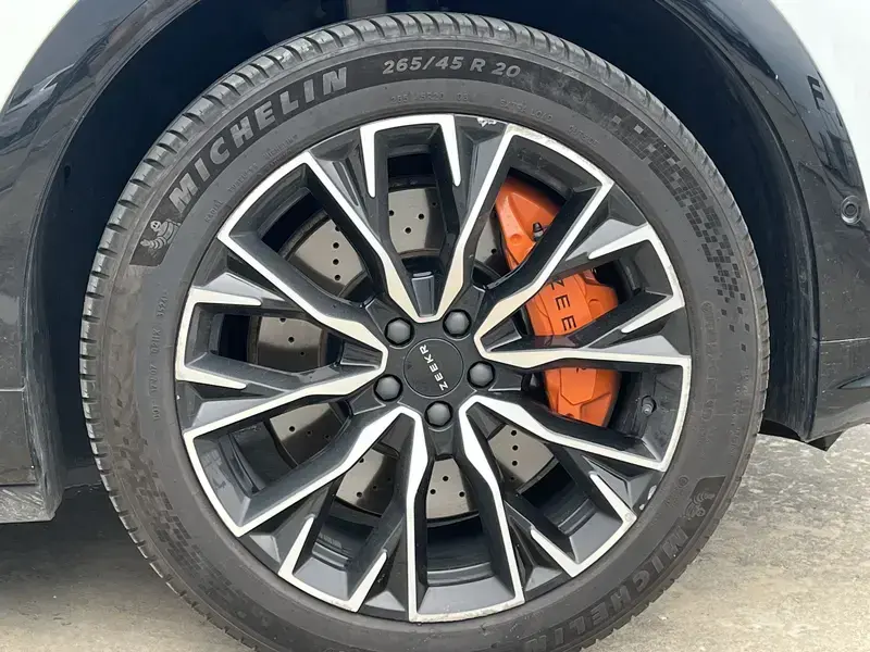 2025 Zeekr 7X с пробегом 55 600 км