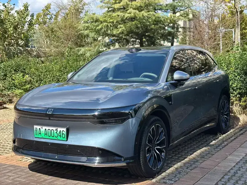 2025 Zeekr 7X с пробегом 48 000 км