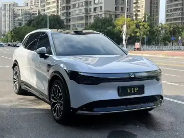 2025 Zeekr 7X с пробегом 30 000 км