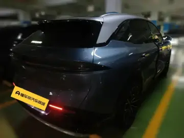 2025 Zeekr 7X с пробегом 41 400 км