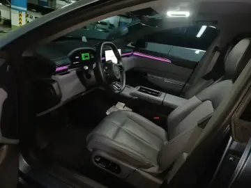 2025 Zeekr 7X с пробегом 41 400 км