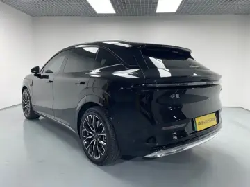2025 Zeekr 7X с пробегом 58 100 км