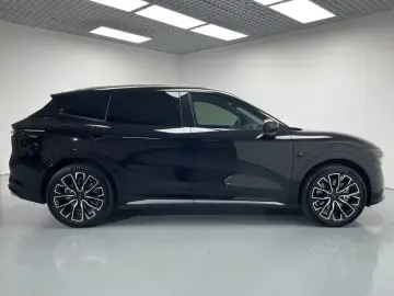 2025 Zeekr 7X с пробегом 58 100 км