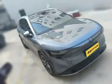 2025 Zeekr 7X с пробегом 43 400 км
