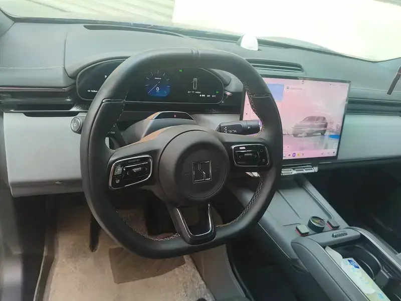 2025 Zeekr 7X с пробегом 43 400 км