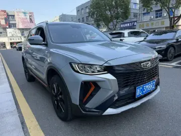 2022 Geely Atlas Pro с пробегом 45 000 км