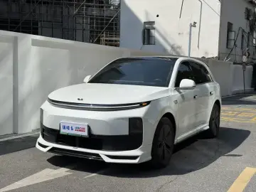 Li Auto (Lixiang) L6