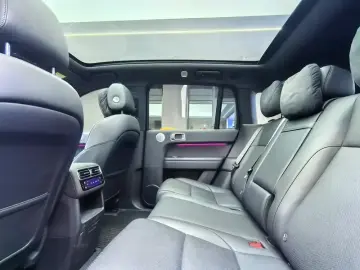 2024 Li Auto (Lixiang) L6 с пробегом 55 000 км