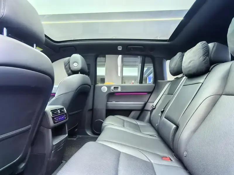 2024 Li Auto (Lixiang) L6 с пробегом 55 000 км