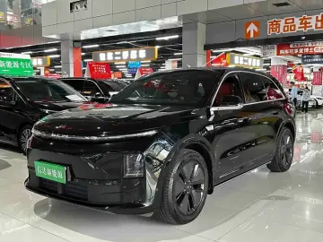 Li Auto (Lixiang) L6