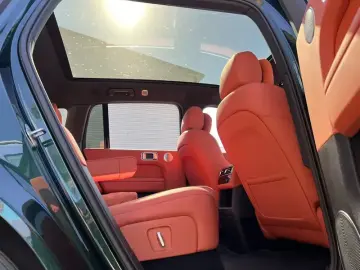 2024 Li Auto (Lixiang) L6 с пробегом 22 000 км