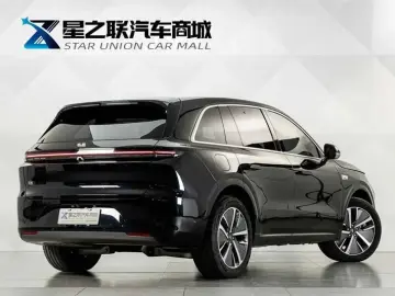 2024 Li Auto (Lixiang) L6 с пробегом 31 000 км