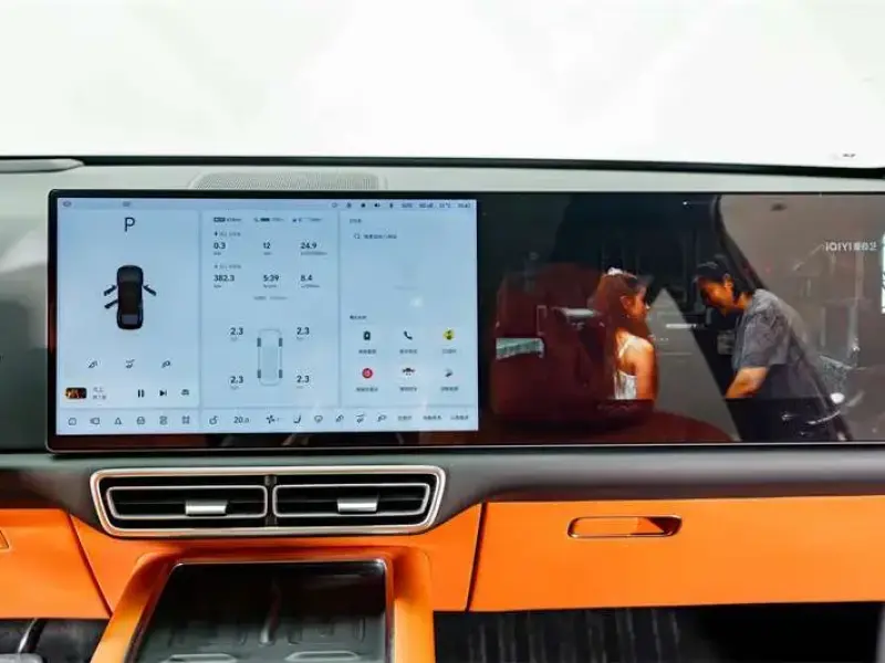 2024 Li Auto (Lixiang) L6 с пробегом 31 000 км