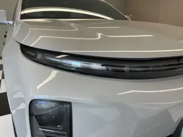 2024 Li Auto (Lixiang) L6 с пробегом 46 300 км