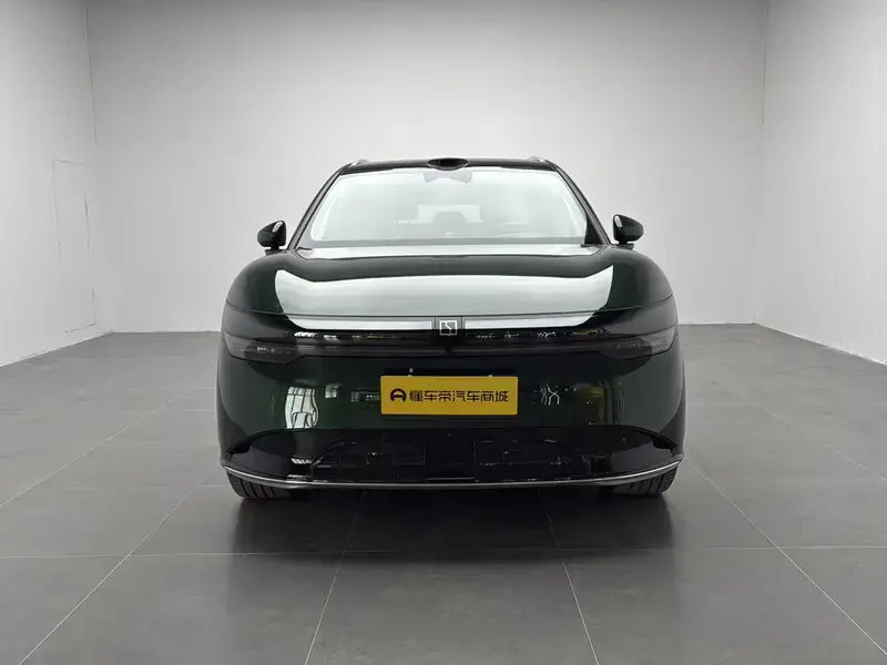 2025 Zeekr 7X с пробегом 52 700 км