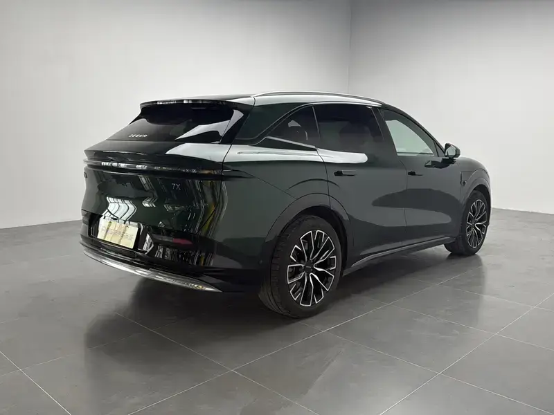 2025 Zeekr 7X с пробегом 52 700 км