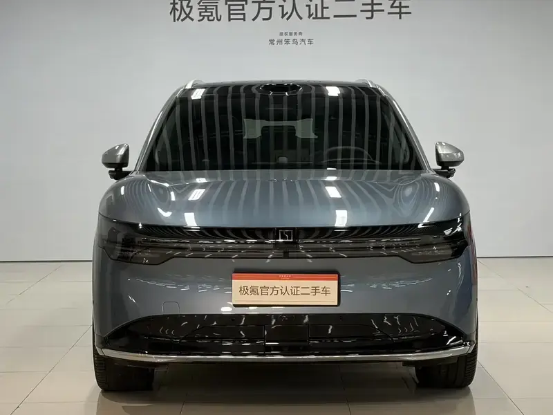 2025 Zeekr 7X с пробегом 14 600 км