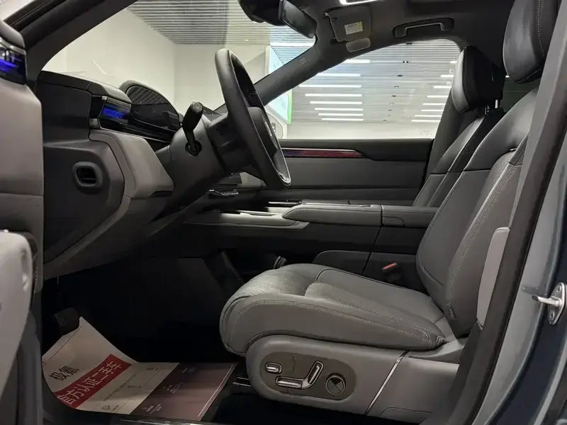 2025 Zeekr 7X с пробегом 14 600 км