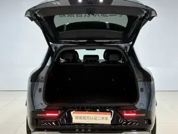 2025 Zeekr 7X с пробегом 14 600 км
