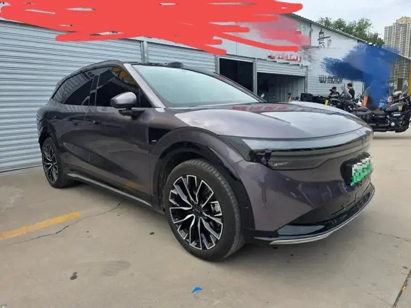 2025 Zeekr 7X с пробегом 24 600 км