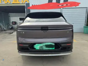 2025 Zeekr 7X с пробегом 24 600 км