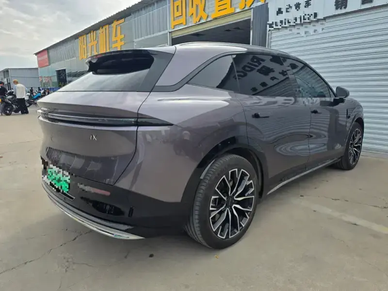 2025 Zeekr 7X с пробегом 24 600 км