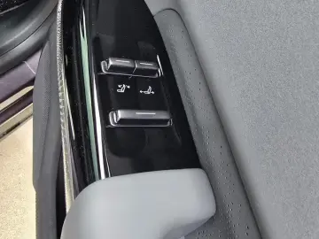 2025 Zeekr 7X с пробегом 24 600 км