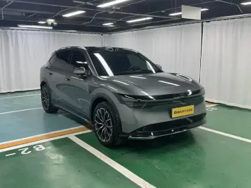 2025 Zeekr 7X с пробегом 6 900 км