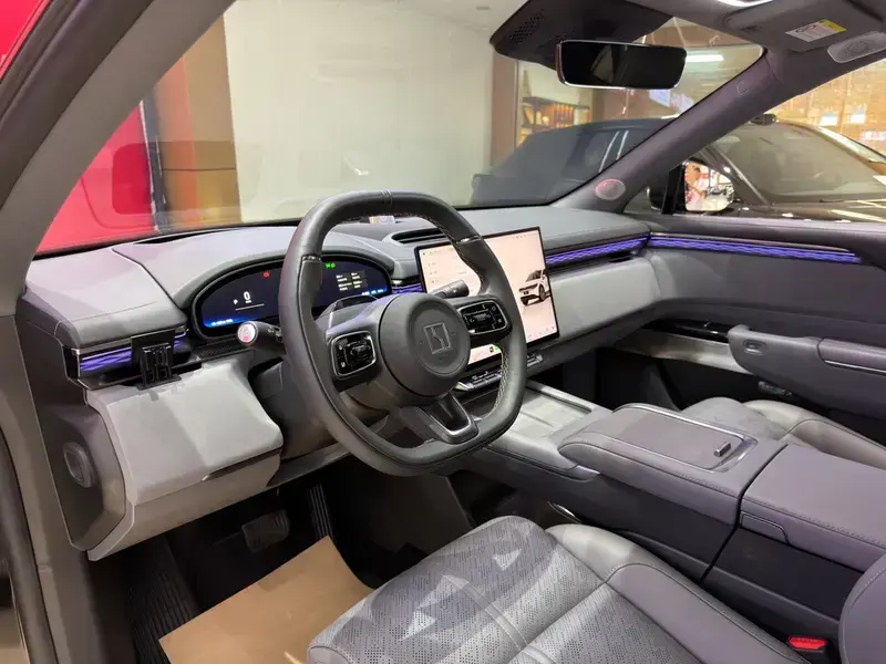 2025 Zeekr 7X с пробегом 18 000 км