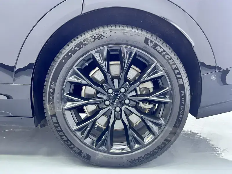 2025 Zeekr 7X с пробегом 23 700 км