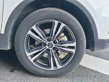 2022 Geely Atlas Pro с пробегом 21 000 км