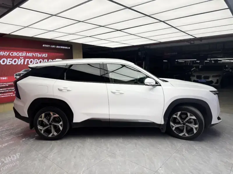 2023 Geely Boyue L с пробегом 40 800 км