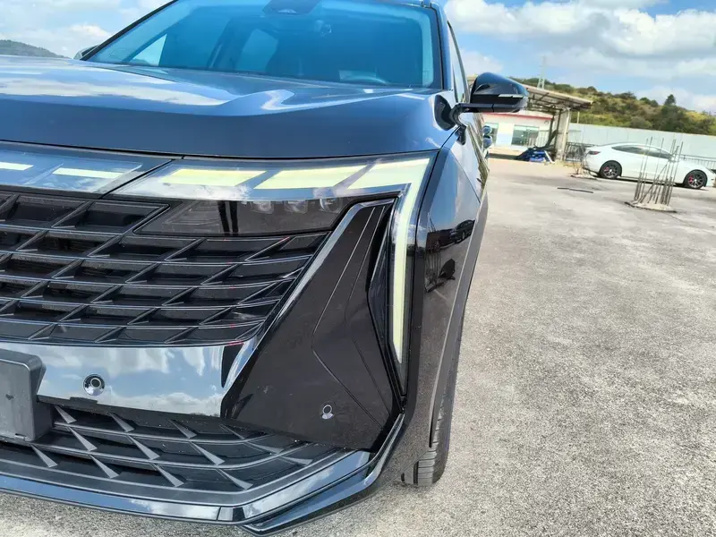 2024 Geely Boyue L с пробегом 38 000 км