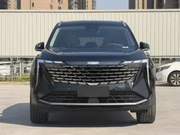 2024 Geely Boyue L с пробегом 45 000 км