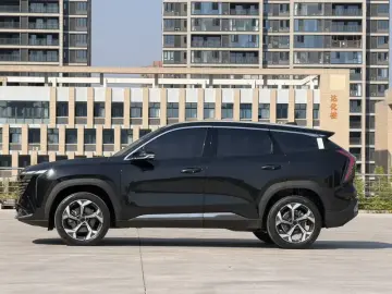 2024 Geely Boyue L с пробегом 45 000 км