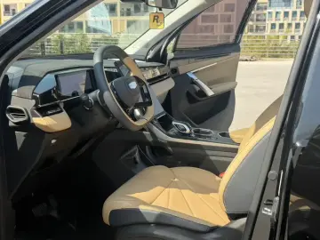 2024 Geely Boyue L с пробегом 45 000 км