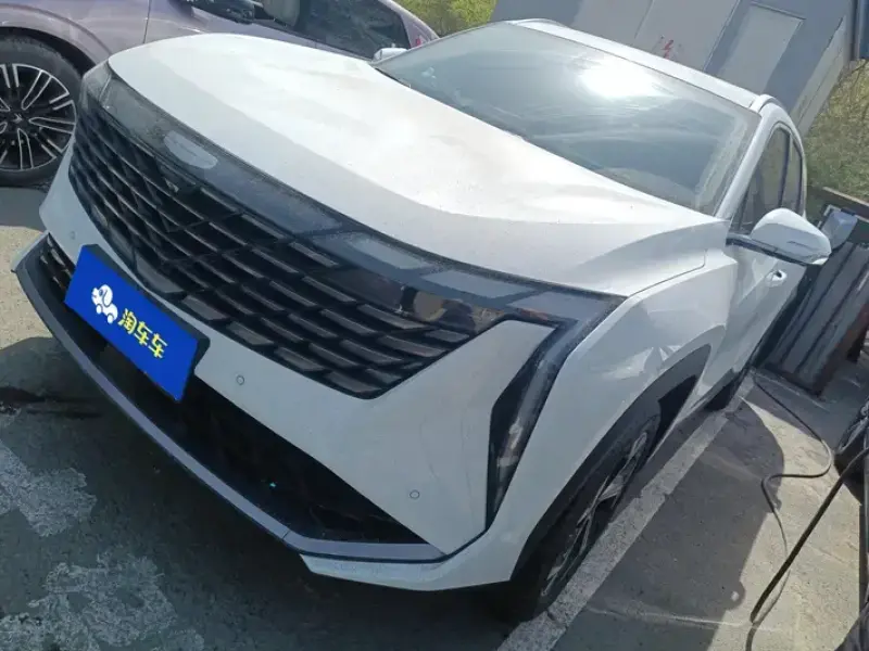 2023 Geely Boyue L с пробегом 23 000 км