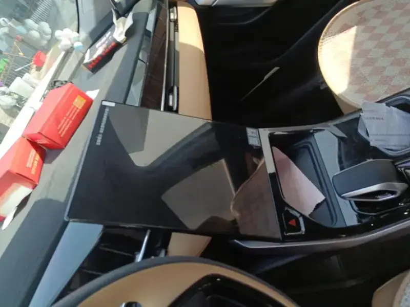 2023 Geely Boyue L с пробегом 23 000 км