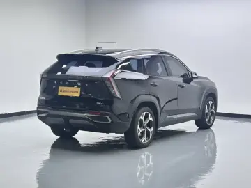 2023 Geely Boyue L с пробегом 73 600 км