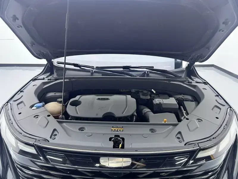 2023 Geely Boyue L с пробегом 73 600 км