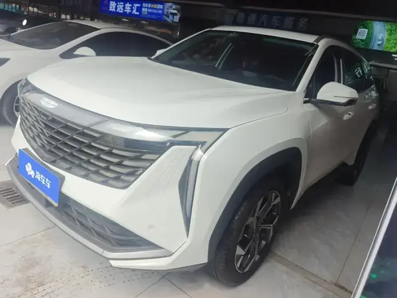 2024 Geely Boyue L с пробегом 14 000 км