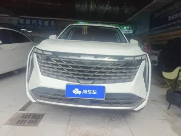 2024 Geely Boyue L с пробегом 14 000 км