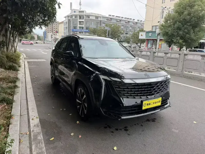 2023 Geely Boyue L с пробегом 48 000 км