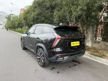 2023 Geely Boyue L с пробегом 48 000 км