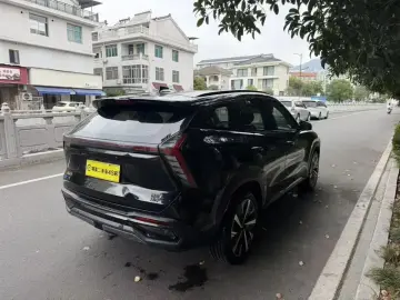 2023 Geely Boyue L с пробегом 48 000 км