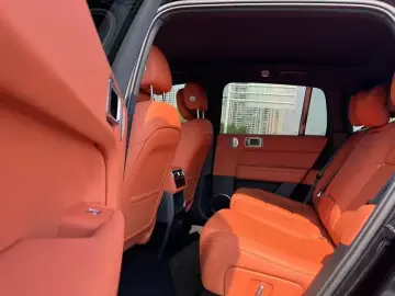 2024 Li Auto (Lixiang) L6 с пробегом 34 000 км