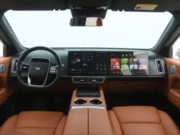2024 Li Auto (Lixiang) L6 с пробегом 75 000 км