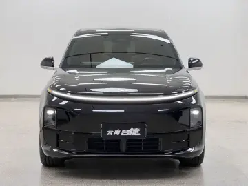 2024 Li Auto (Lixiang) L6 с пробегом 55 000 км